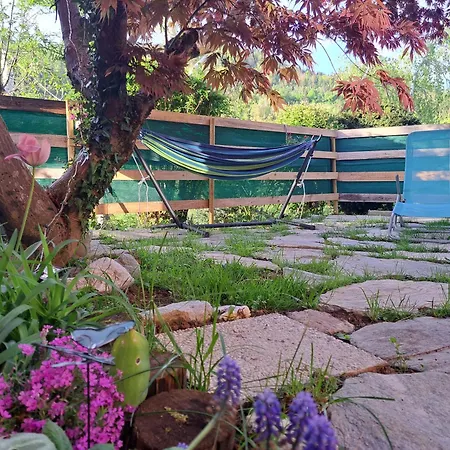 Ozy's Place Luxury tent Kamnik